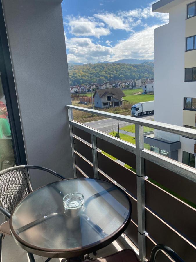 Deea H24 Apartment Rîşnov Luaran gambar